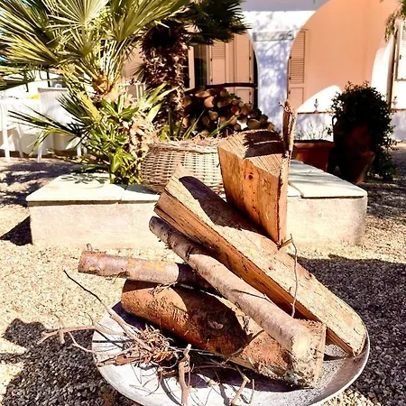 Lido With Pool And Garden Вилла