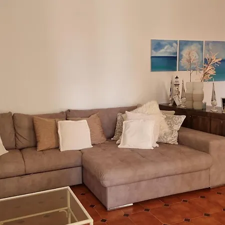 Вилла Lido With Pool And Garden *