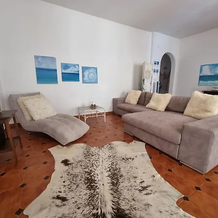Villa Mareluna With Pool *