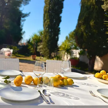 Villa Lido With Pool And Garden