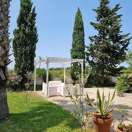 Villa Lido With Pool And Garden